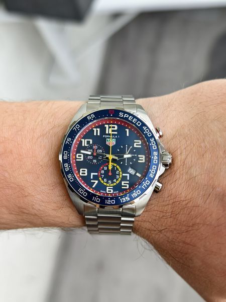 Часы Tag Heuer Formula 1 Red Bull Racing CAZ101AL.BA0842 CAZ101AL.BA0842 фото
