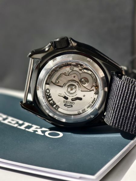 Годинник Seiko 5 Sports SRPJ37K1 SRPJ37K1 фото