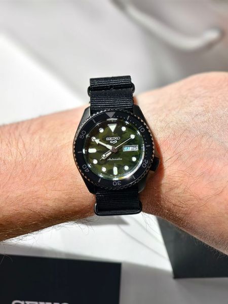 Годинник Seiko 5 Sports SRPJ37K1 SRPJ37K1 фото