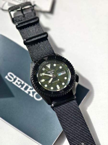 Годинник Seiko 5 Sports SRPJ37K1 SRPJ37K1 фото