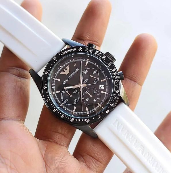 Чоловічий годинник Emporio Armani AR6112 білий каучук AR6112 фото