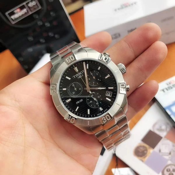 Чоловічий годинник Tissot T101.617.11.051.00 T101.617.11.051.00 фото