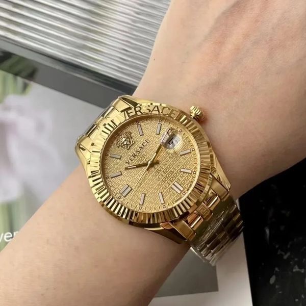 Годинник Versace Greca Time Ion Plate VE3K00522 Унісекс VE3K00522 фото