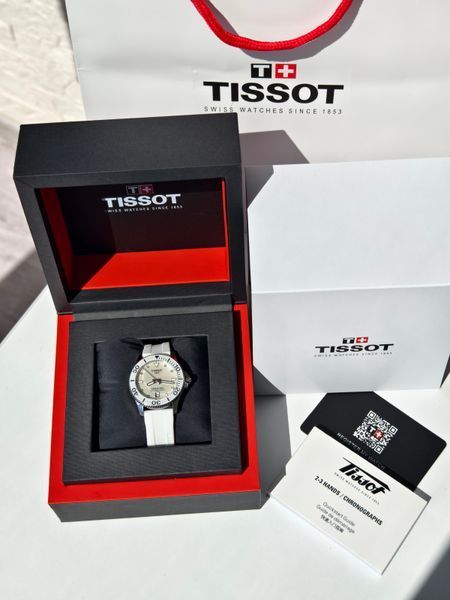 Жіночий годинник Tissot Seastar 1000 T120.210.17.116.00 T120.210.17.116.00 фото