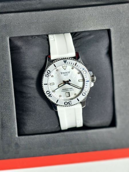Жіночий годинник Tissot Seastar 1000 T120.210.17.116.00 T120.210.17.116.00 фото