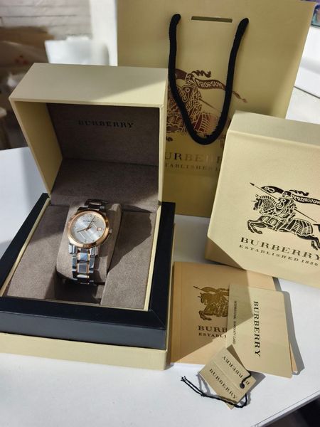 Жіночий годинник Burberry BU9127 BU9127 фото