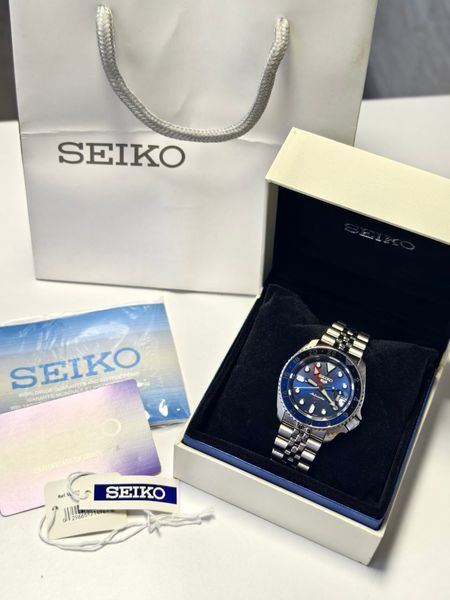 Годинник SEIKO SSK003K1 SEIKO 5 SPORTS GMT SSK003K1 фото