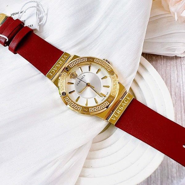 Жіночий годинник Versace VEVH00420 VEVH00420 фото