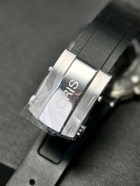 Oris Aquis Date 01 733 7653 01 733 7653 фото