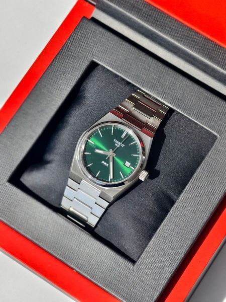 Жіночий Годинник Tissot PRX T137.210.11.081.00 T137.210.11.081.00 фото