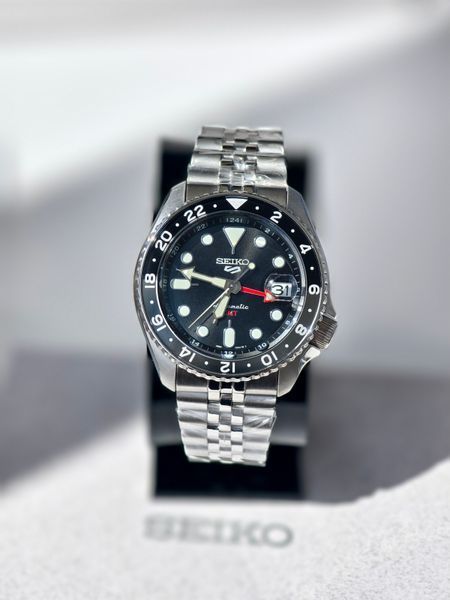 Годинник Seiko 5 Sports SSK001K1 GMT Automatic SSK001K1 фото