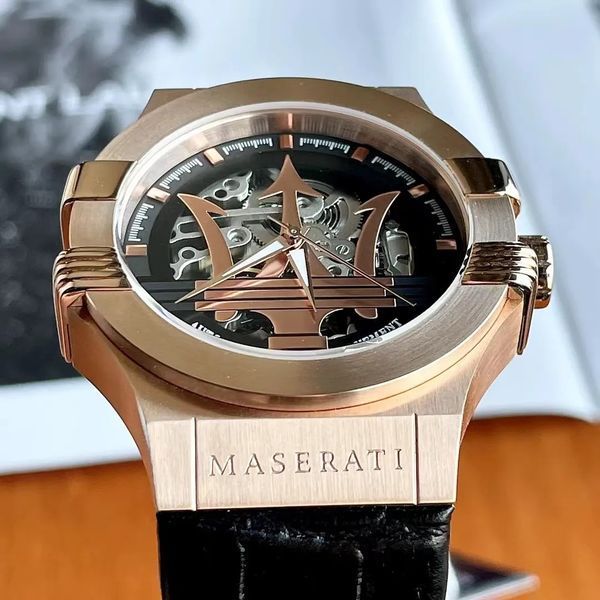 Чоловічий годинник Maserati R8821108002 R8821108002 фото