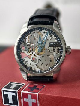 Чоловічий годинник Tissot T-Complication Squelette Mechanical T070.405.16.411.00 T070.405.16.411.00 фото