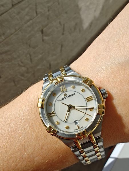 Жіночий годинник Maurice Lacroix AI1006-PVY13-171-1 ML AI1006-PVY13-171-1 фото