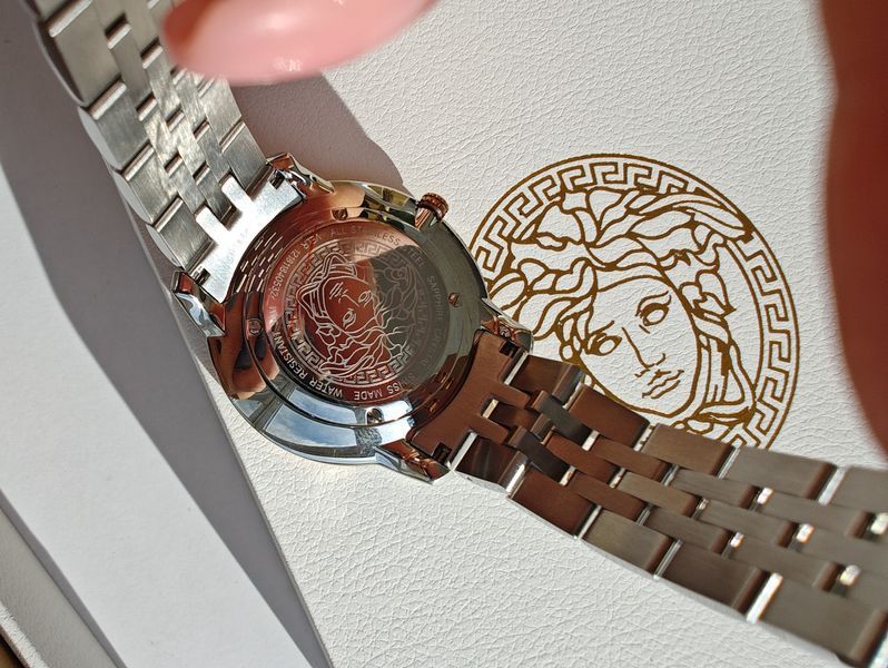 Жіночий годинник Versace VELR00619 VELR00619 фото