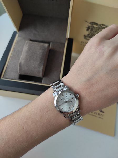 Жіночий годинник Burberry BU9200 BU9200 фото