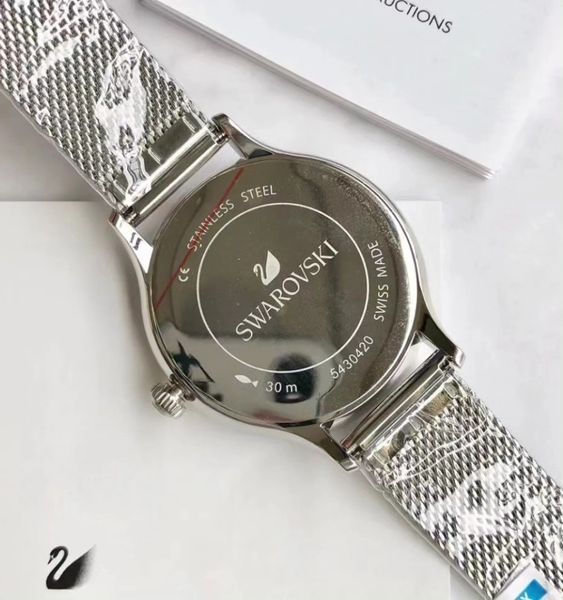 Жіночий годинник Svarovski 5430420 S5430420 фото