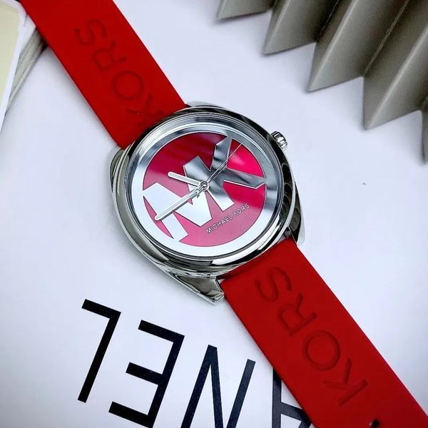Жіночий годинник Michael Kors MK фото