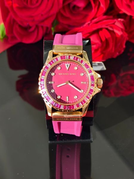 Жіночий годинник Michael Kors MK7441 MK7441 фото